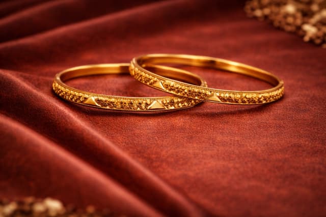 Diamond Cut Gold Bangles