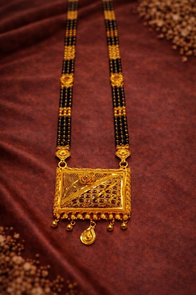 Textured Cutout Mangalsutra